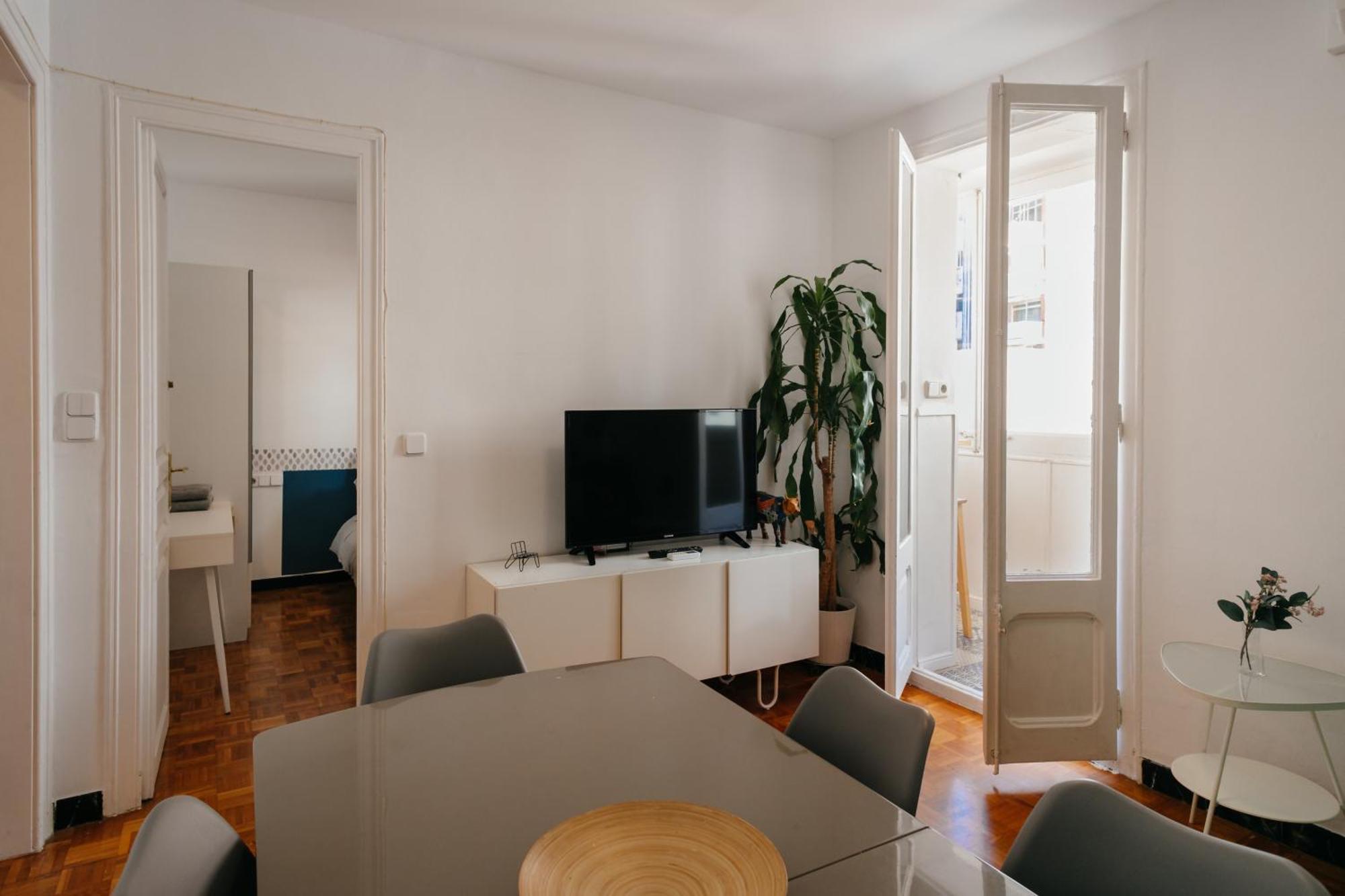 Nice Apartment Barcelona Bagian luar foto