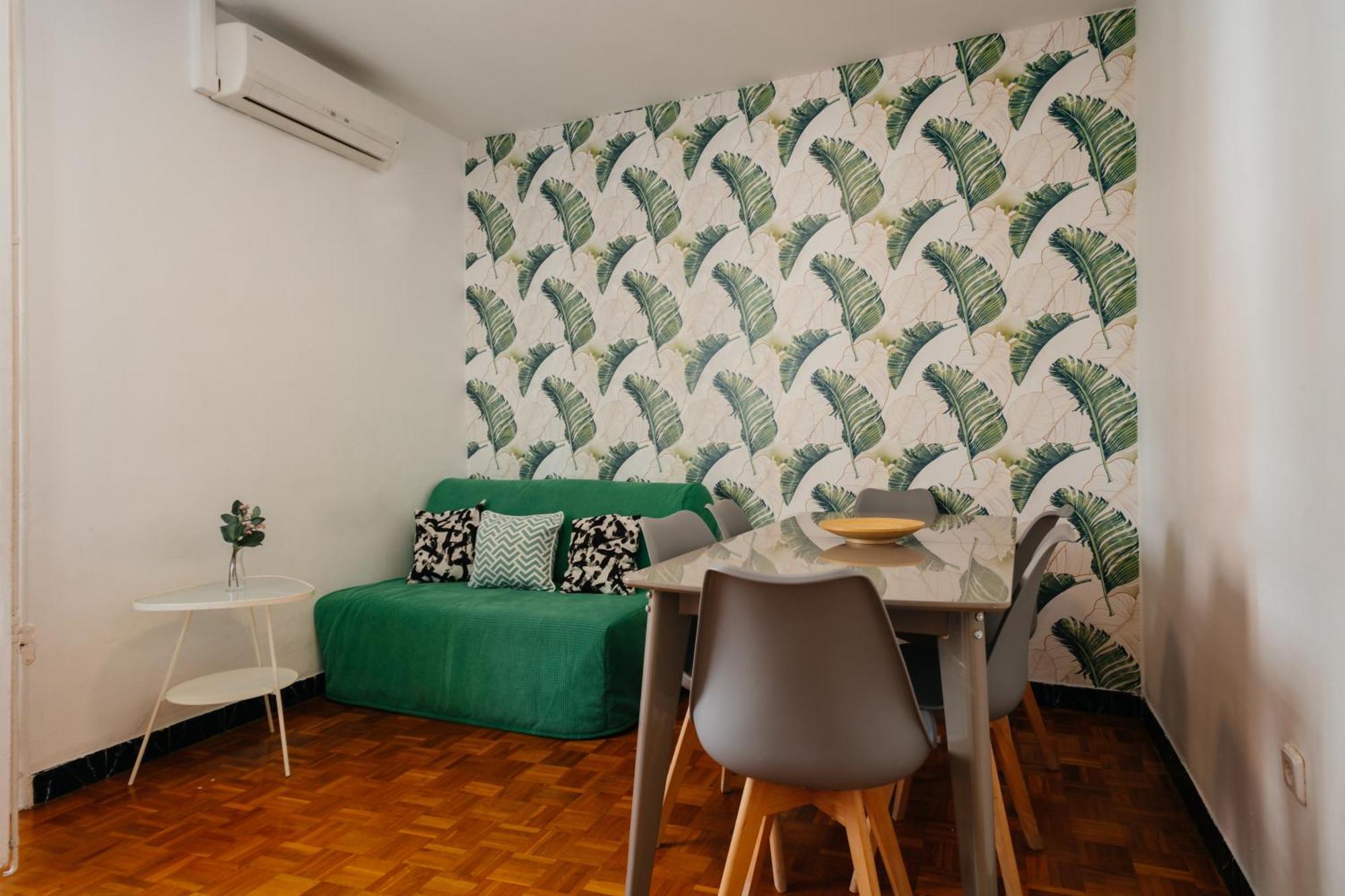 Nice Apartment Barcelona Bagian luar foto